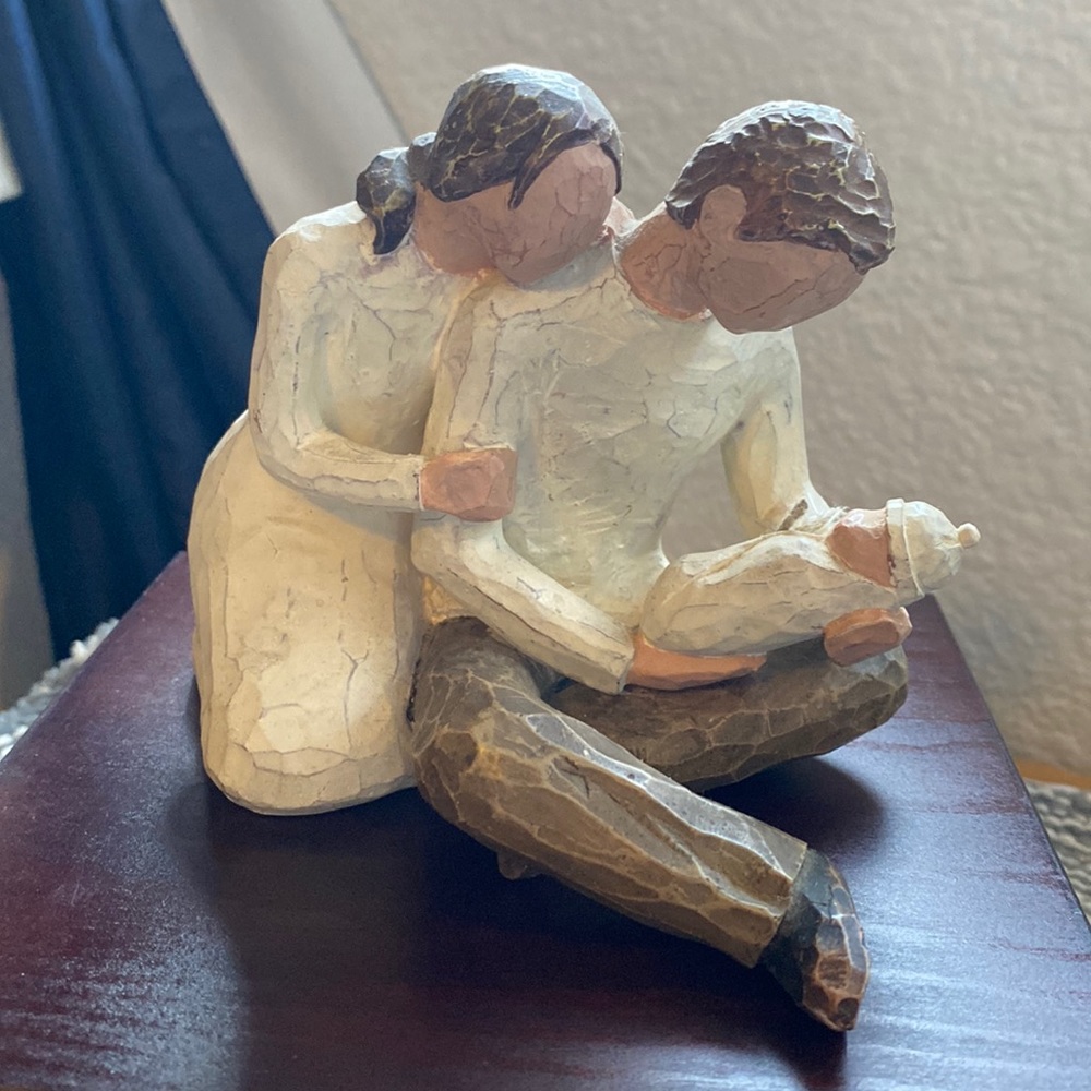 Willow Tree figurine